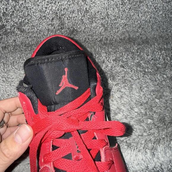 Nike Air Jordan 1 Low Black Red Very Berry 315115-112 7Y M7W8.5 Retro Basketball - Picture 9 of 9